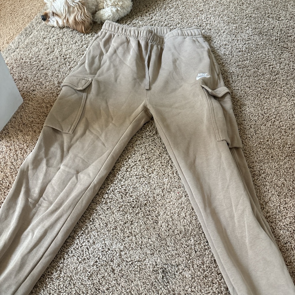 Nike Men's Tan Joggers